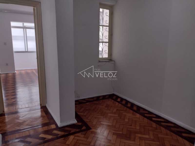 Apartamento à venda com 2 quartos, 97m² - Foto 1