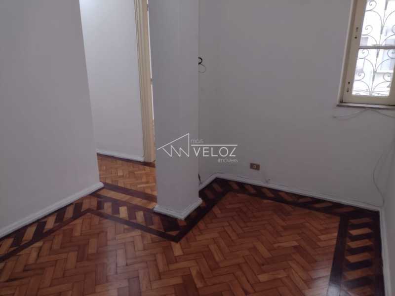 Apartamento à venda com 2 quartos, 97m² - Foto 2