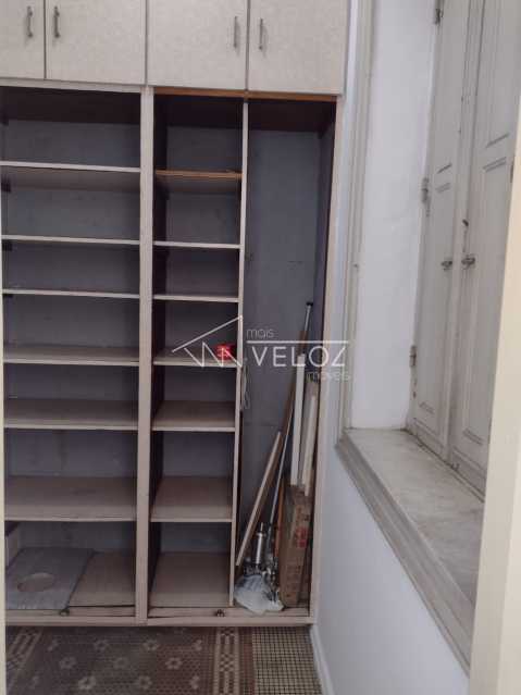 Apartamento à venda com 2 quartos, 97m² - Foto 23