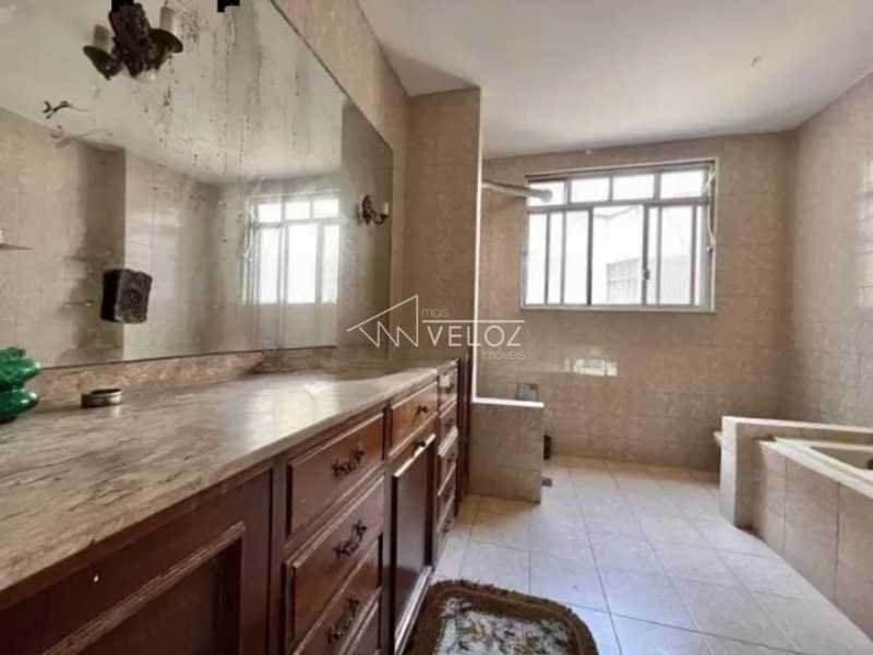 Apartamento à venda com 3 quartos, 200m² - Foto 16