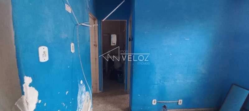 Apartamento à venda com 1 quarto, 38m² - Foto 1