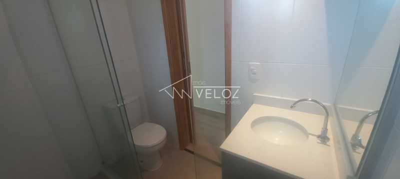 Apartamento à venda com 2 quartos, 67m² - Foto 18