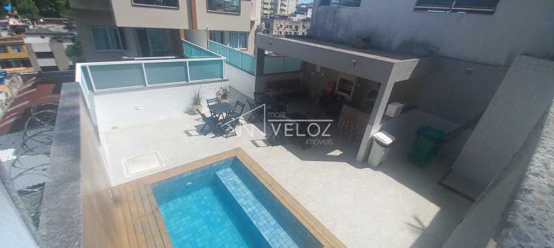 Apartamento à venda com 2 quartos, 67m² - Foto 28