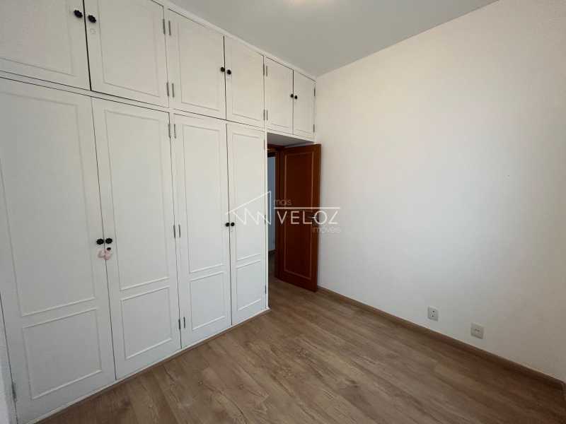 Apartamento à venda com 2 quartos, 77m² - Foto 8