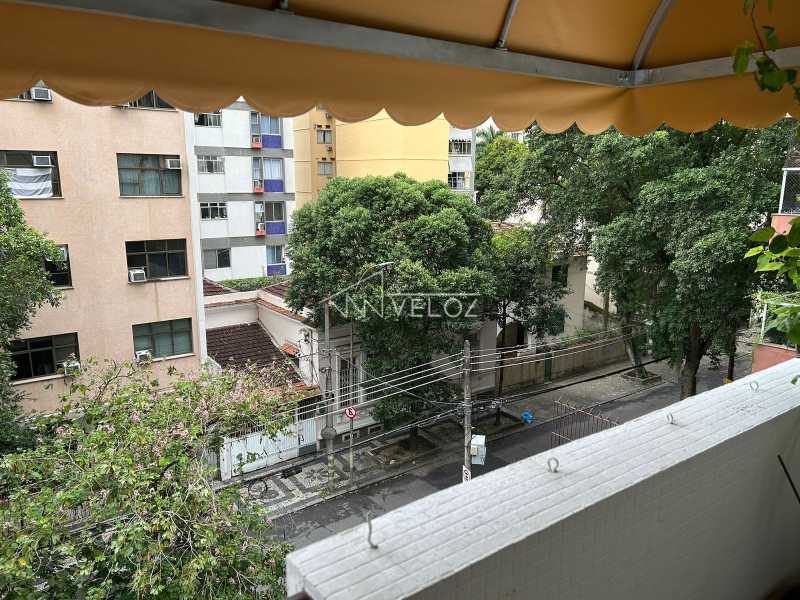 Apartamento à venda com 3 quartos, 96m² - Foto 1