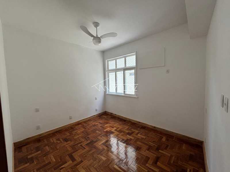 Apartamento à venda com 2 quartos, 65m² - Foto 10