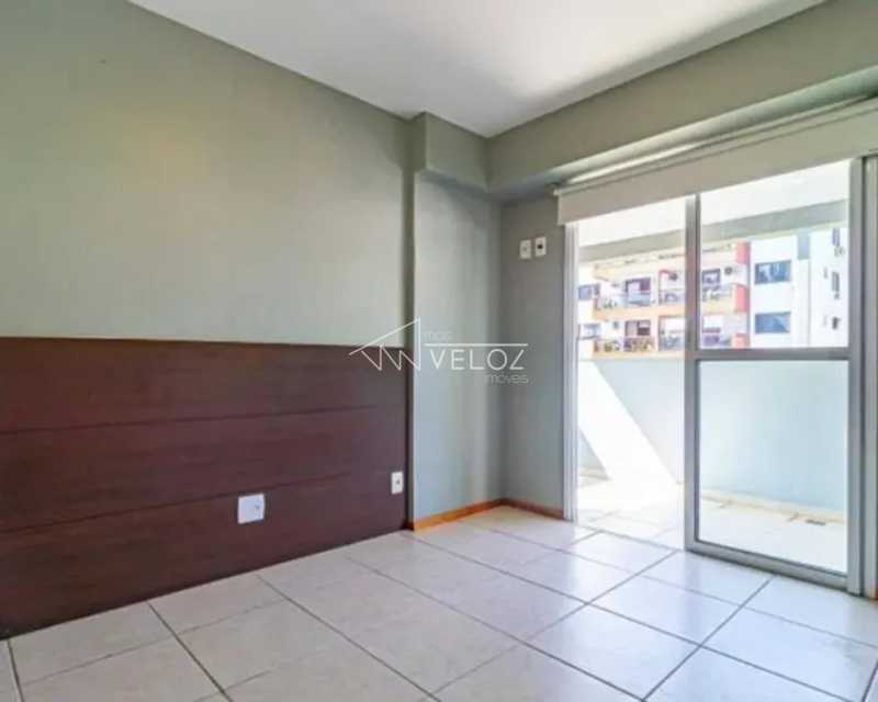 Apartamento à venda com 4 quartos, 225m² - Foto 11