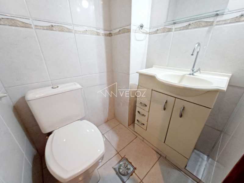 Apartamento à venda com 2 quartos, 80m² - Foto 11