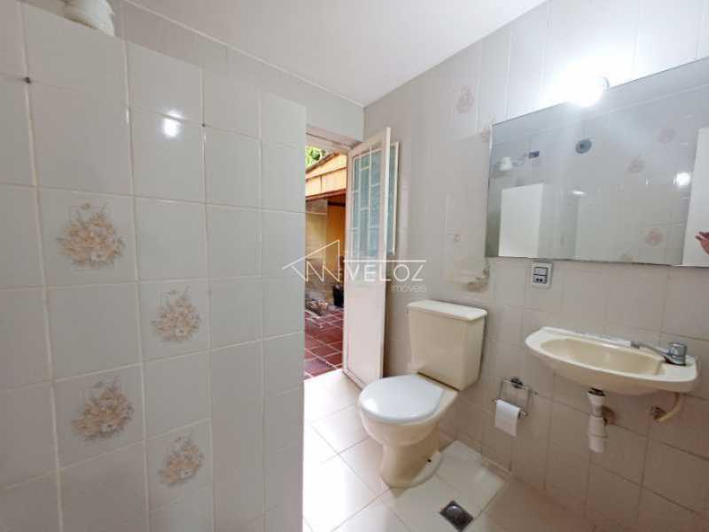 Apartamento à venda com 2 quartos, 80m² - Foto 21