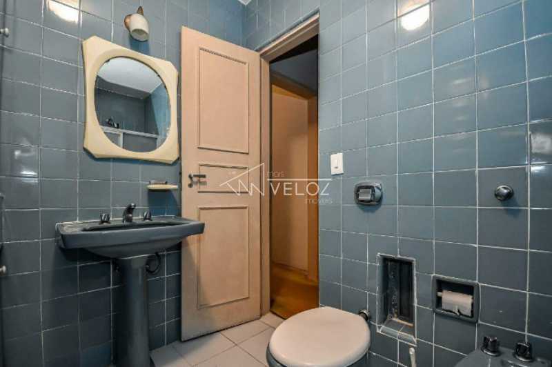 Apartamento à venda com 3 quartos, 200m² - Foto 16