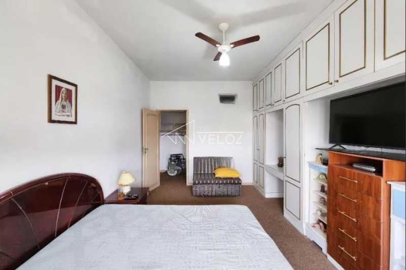 Apartamento à venda com 4 quartos, 230m² - Foto 6