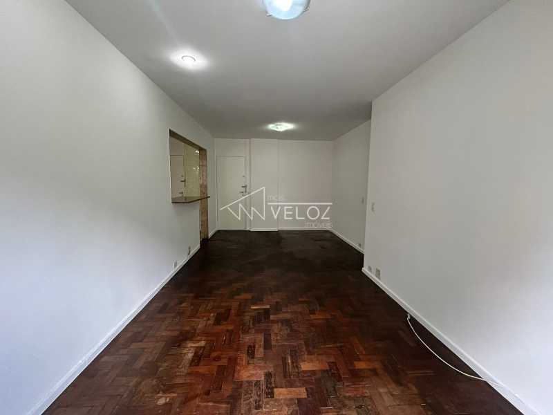 Apartamento à venda com 2 quartos, 90m² - Foto 8