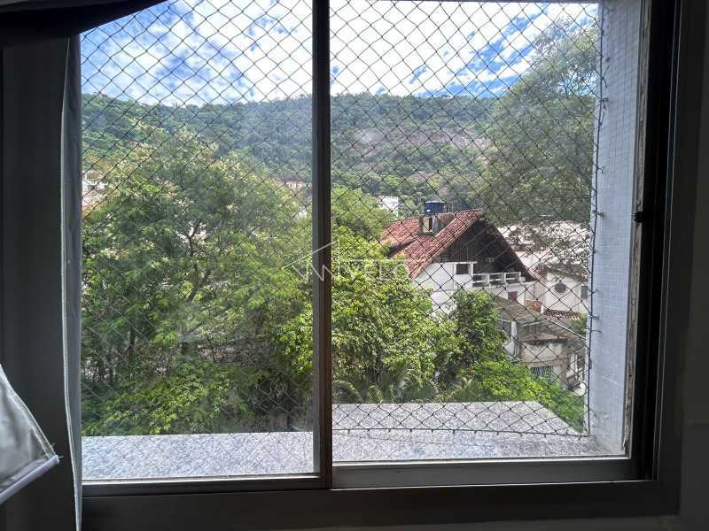 Apartamento à venda com 2 quartos, 90m² - Foto 25