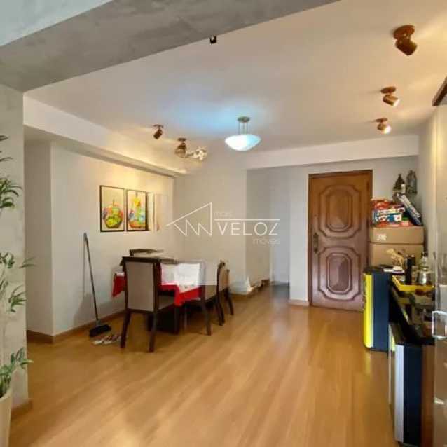 Apartamento à venda com 3 quartos, 130m² - Foto 4