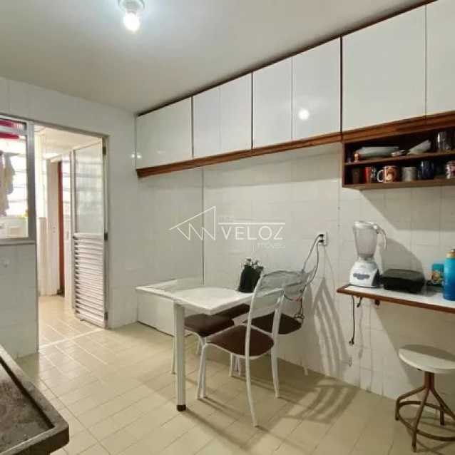 Apartamento à venda com 3 quartos, 130m² - Foto 13