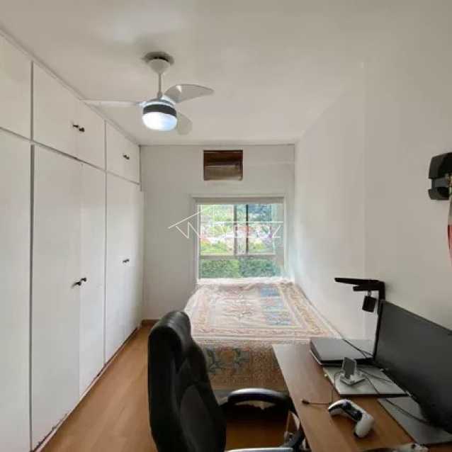 Apartamento à venda com 3 quartos, 130m² - Foto 23