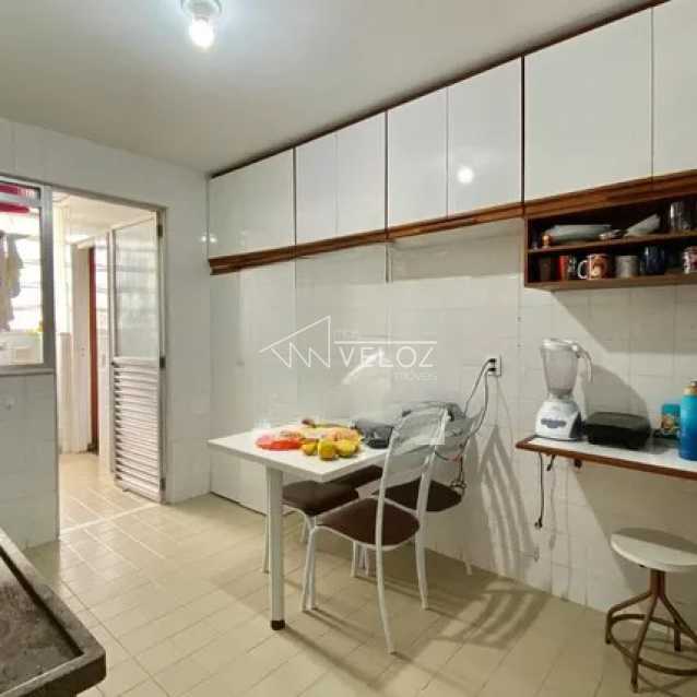 Apartamento à venda com 3 quartos, 130m² - Foto 26