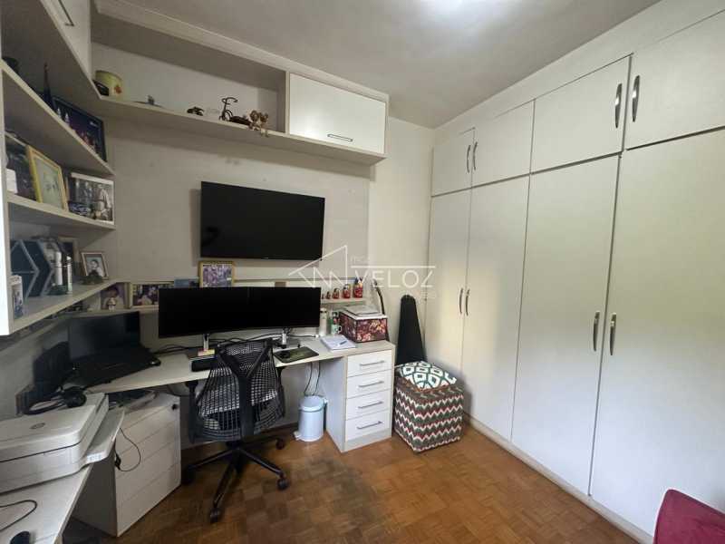 Apartamento à venda com 3 quartos, 117m² - Foto 4