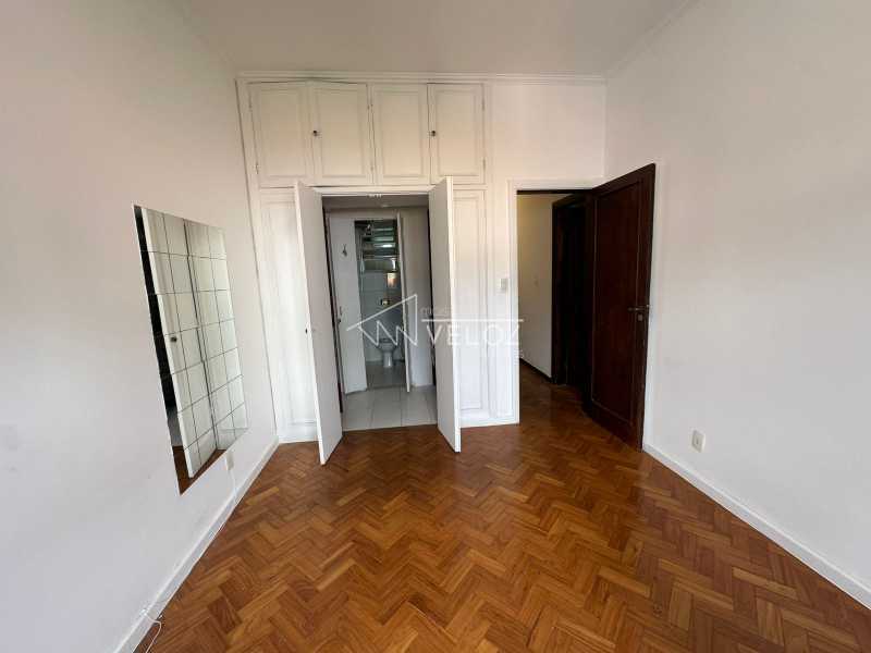 Apartamento à venda com 4 quartos, 163m² - Foto 7