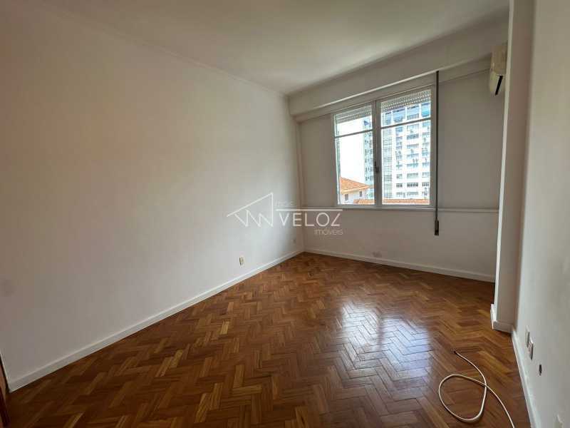 Apartamento à venda com 4 quartos, 163m² - Foto 15