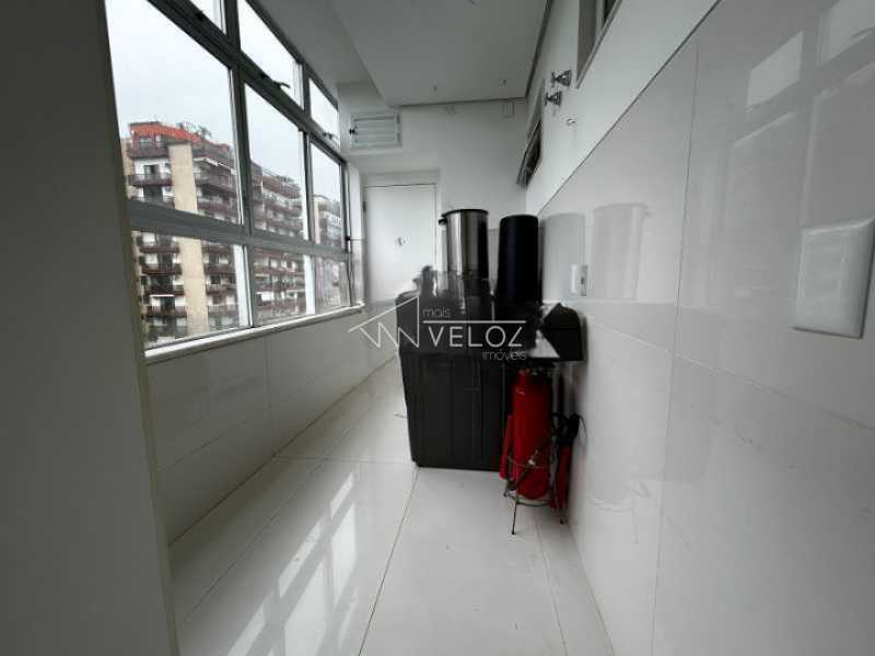 Apartamento à venda com 3 quartos, 158m² - Foto 17