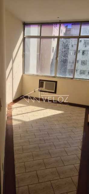 Apartamento à venda com 1 quarto, 65m² - Foto 2