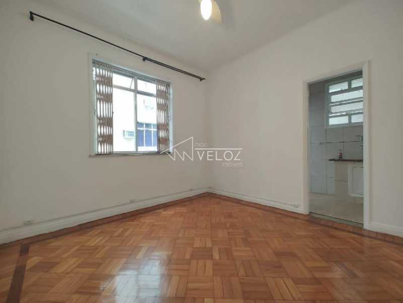 Apartamento à venda com 1 quarto, 39m² - Foto 1