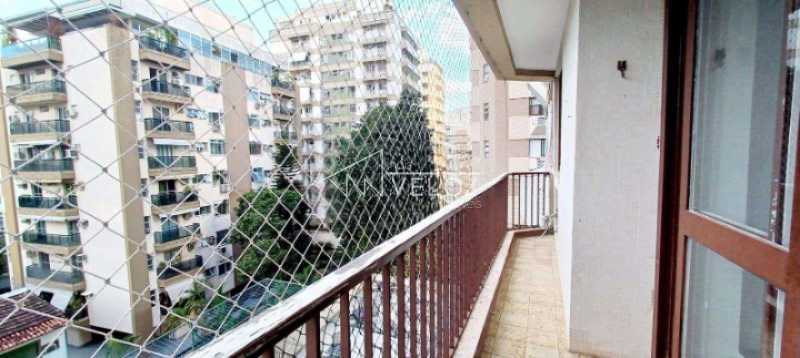 Apartamento à venda com 3 quartos, 111m² - Foto 5