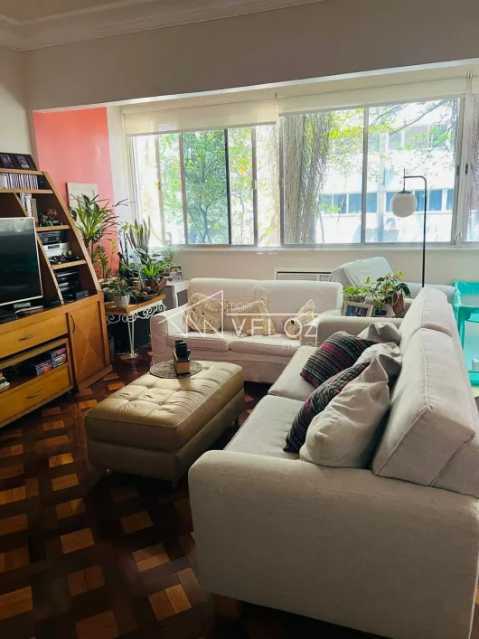 Apartamento à venda com 3 quartos, 126m² - Foto 1