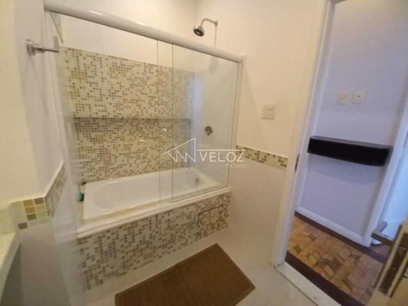 Apartamento à venda com 3 quartos, 131m² - Foto 13