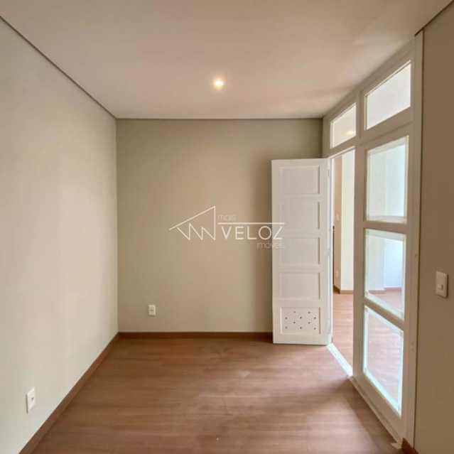 Apartamento à venda com 1 quarto, 41m² - Foto 12