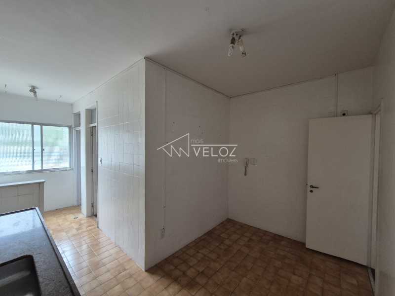 Apartamento à venda com 2 quartos, 80m² - Foto 16