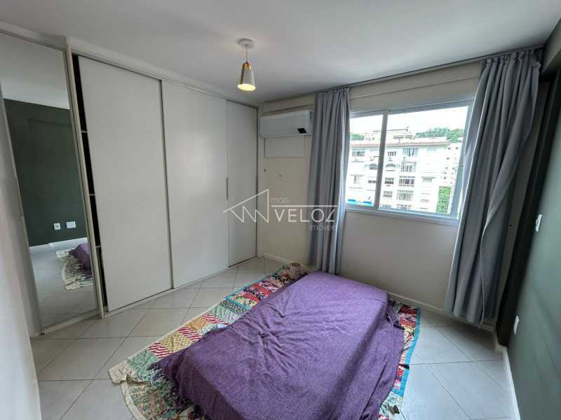 Apartamento à venda com 2 quartos, 62m² - Foto 7