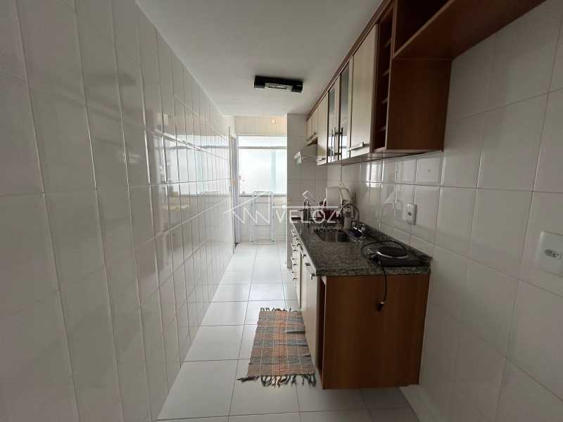 Apartamento à venda com 2 quartos, 62m² - Foto 18