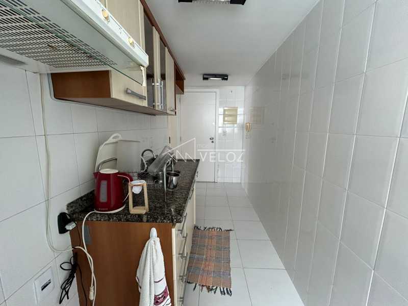 Apartamento à venda com 2 quartos, 62m² - Foto 19