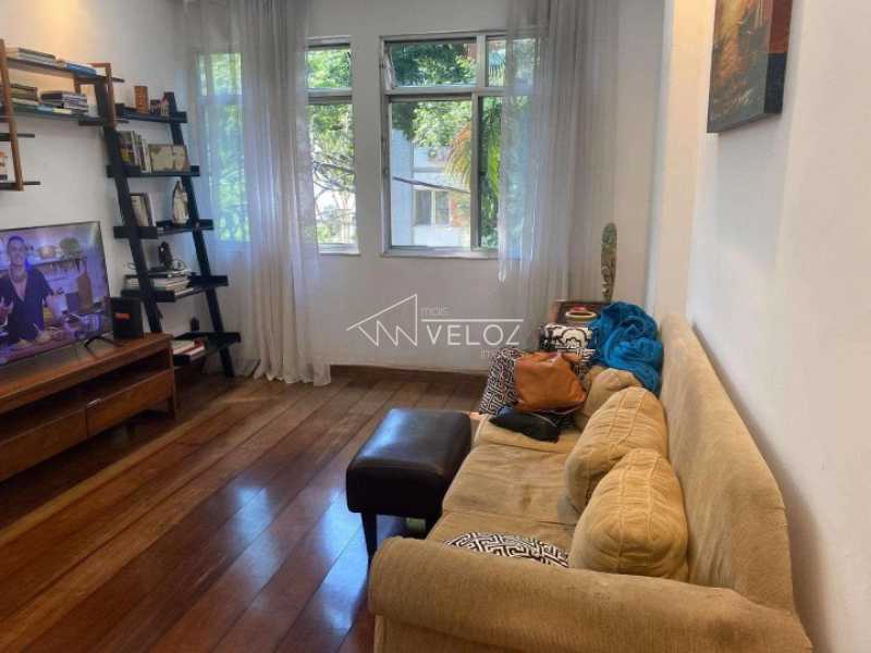 Apartamento à venda com 3 quartos, 80m² - Foto 1