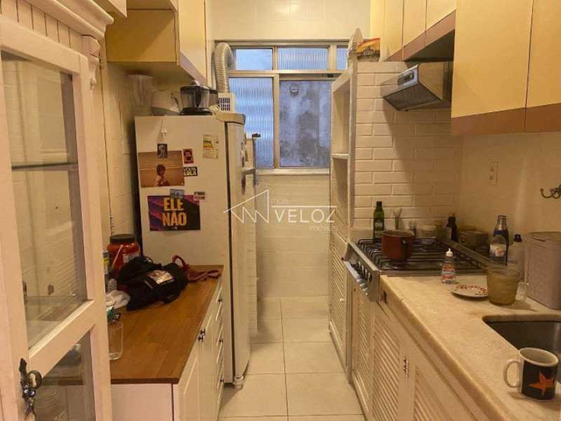 Apartamento à venda com 3 quartos, 80m² - Foto 3