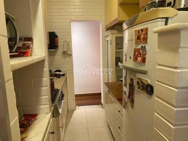 Apartamento à venda com 3 quartos, 80m² - Foto 4