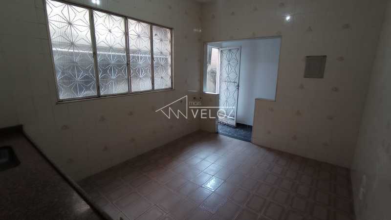 Casa de Vila à venda com 3 quartos, 130m² - Foto 12