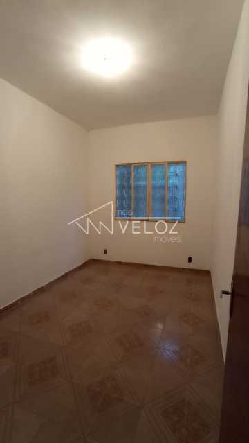 Casa de Vila à venda com 3 quartos, 130m² - Foto 9