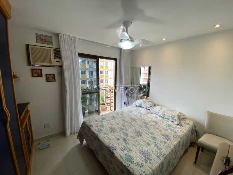 Apartamento à venda com 4 quartos, 130m² - Foto 14