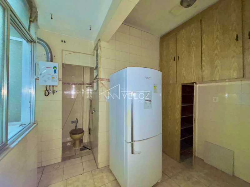 Apartamento à venda com 2 quartos, 75m² - Foto 17