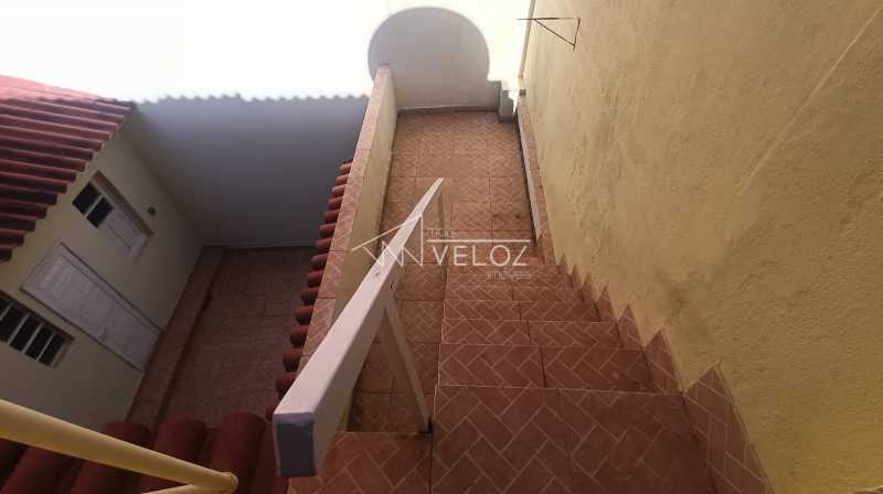 Casa à venda com 2 quartos, 98m² - Foto 22