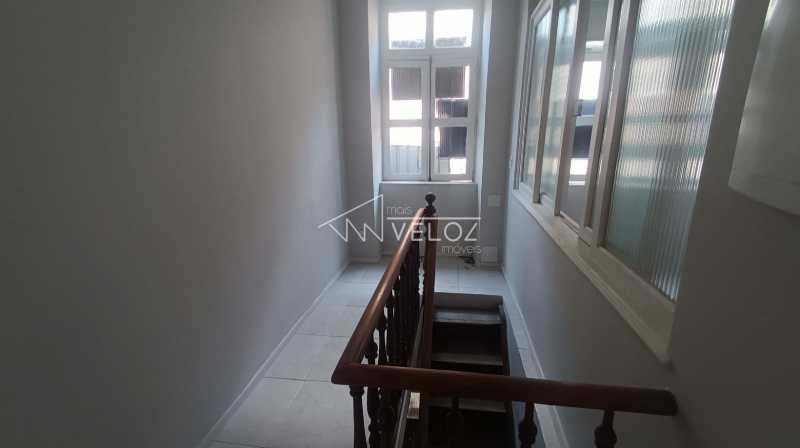 Casa à venda com 2 quartos, 98m² - Foto 24