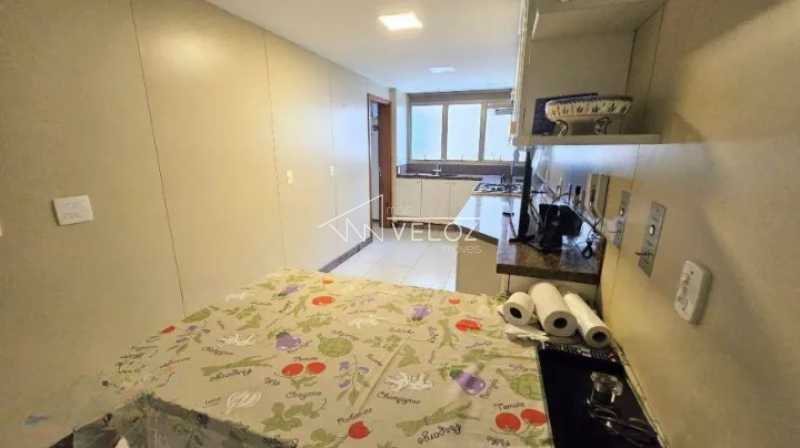 Apartamento à venda com 4 quartos, 244m² - Foto 11