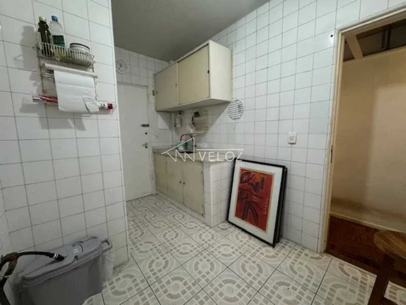 Apartamento à venda com 2 quartos, 67m² - Foto 13