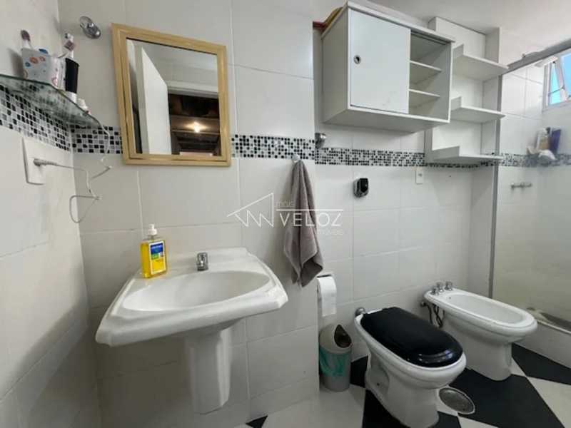 Apartamento à venda com 2 quartos, 67m² - Foto 12