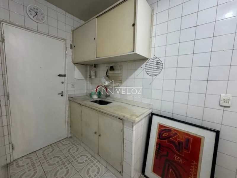 Apartamento à venda com 2 quartos, 67m² - Foto 15