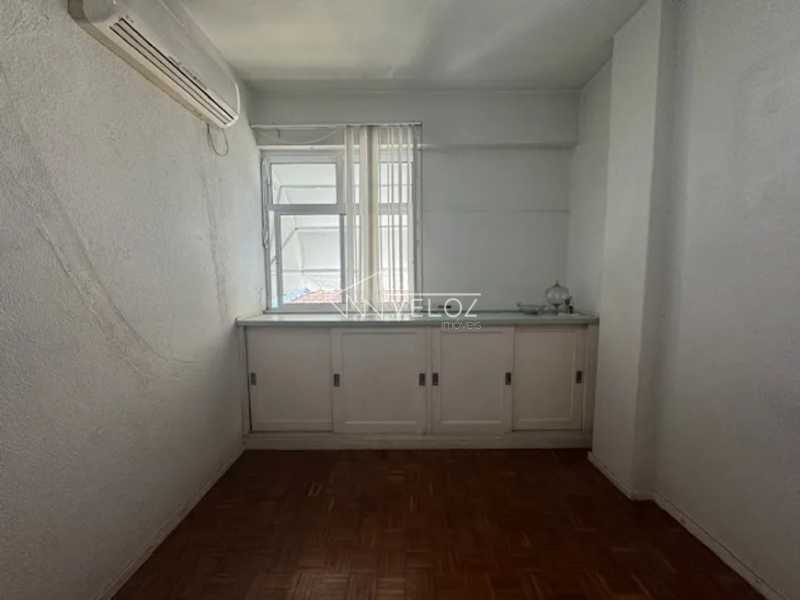 Apartamento à venda com 2 quartos, 67m² - Foto 10