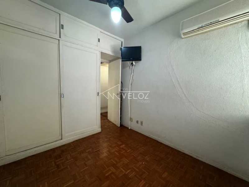 Apartamento à venda com 2 quartos, 67m² - Foto 9